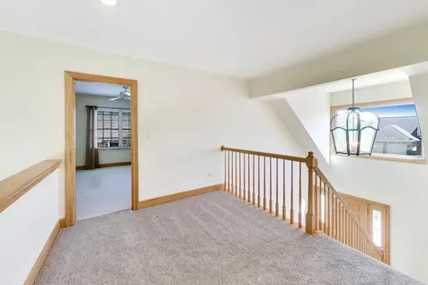 1049 Plantain Court Crystal Lake IL 60014