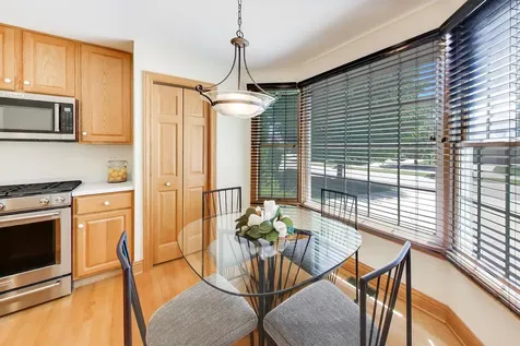 1049 Plantain Court Crystal Lake IL 60014