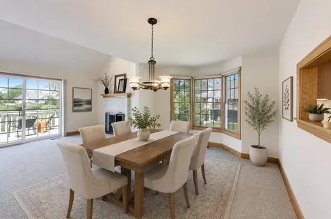 1049 Plantain Court Crystal Lake IL 60014