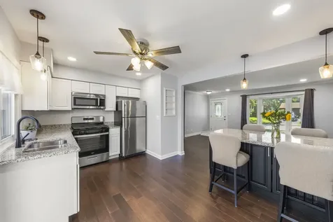 122 Grady Drive Bolingbrook IL 60440