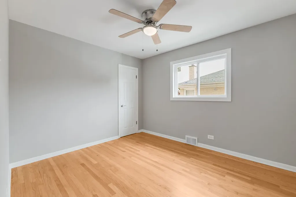 9120 26TH Place Brookfield IL 60513