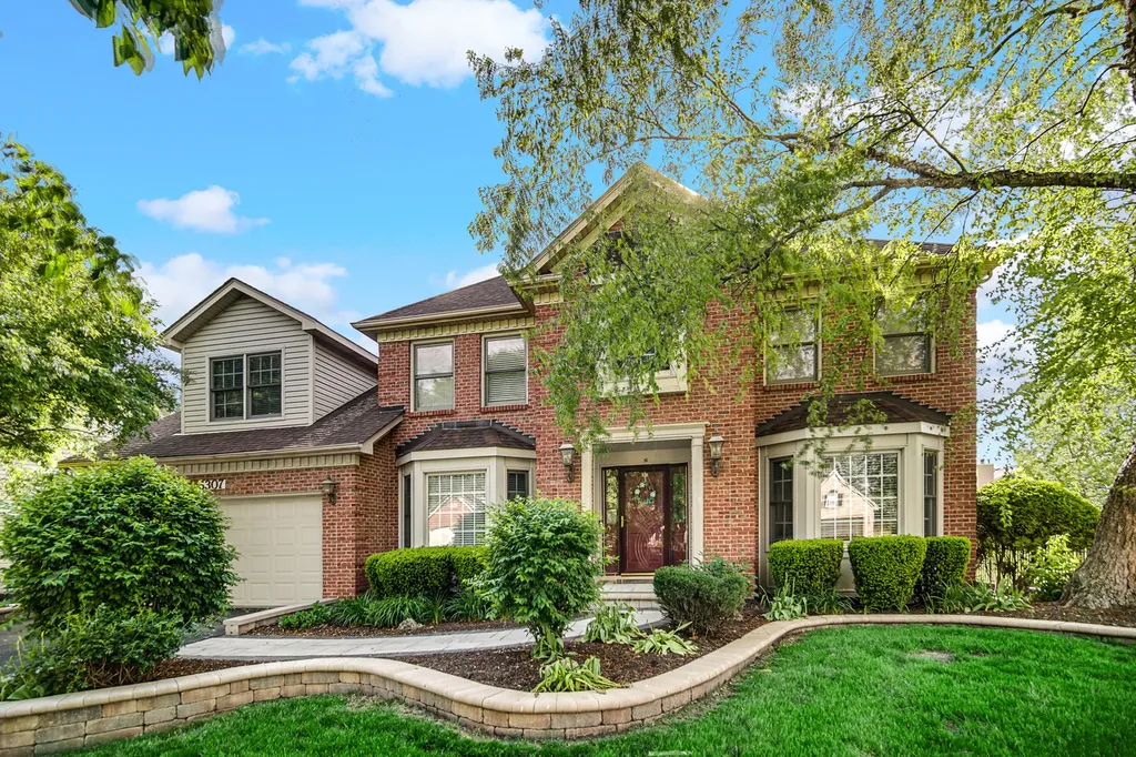 5307 Catclaw Court Naperville IL 60564