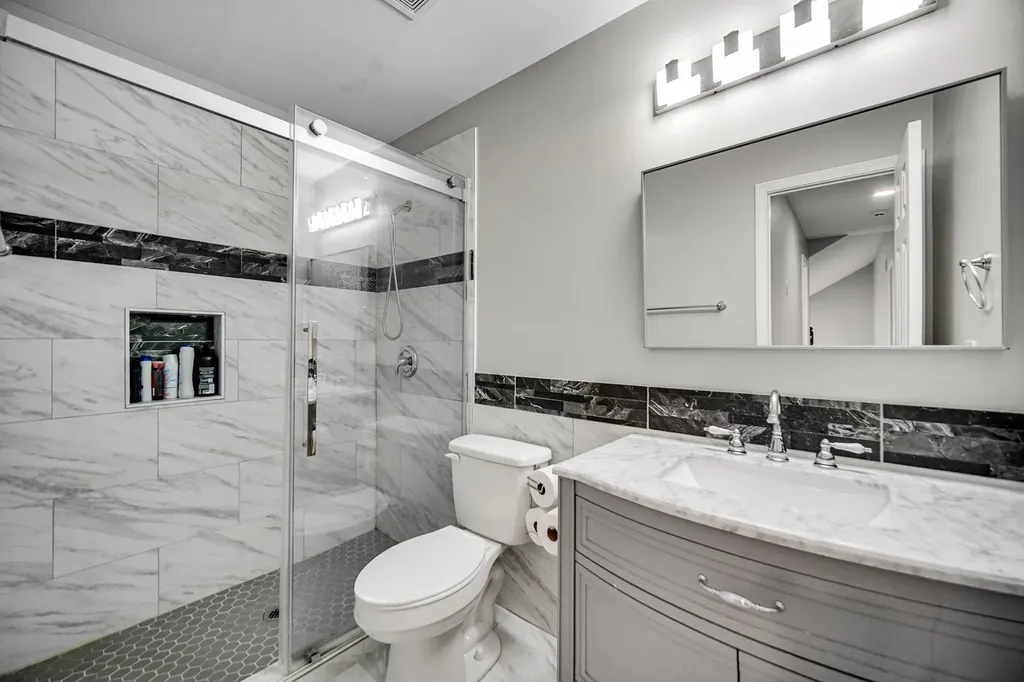 5307 Catclaw Court Naperville IL 60564