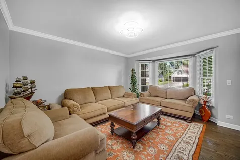 5307 Catclaw Court Naperville IL 60564