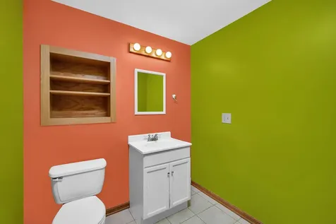 1622 Holiday Drive Lake Holiday IL 60548