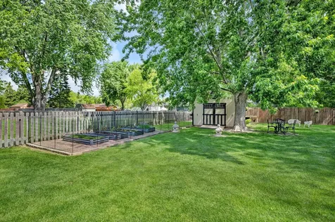 1622 Holiday Drive Lake Holiday IL 60548