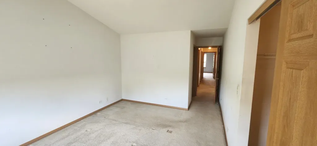 2435 Golf Ridge Circle Naperville IL 60563