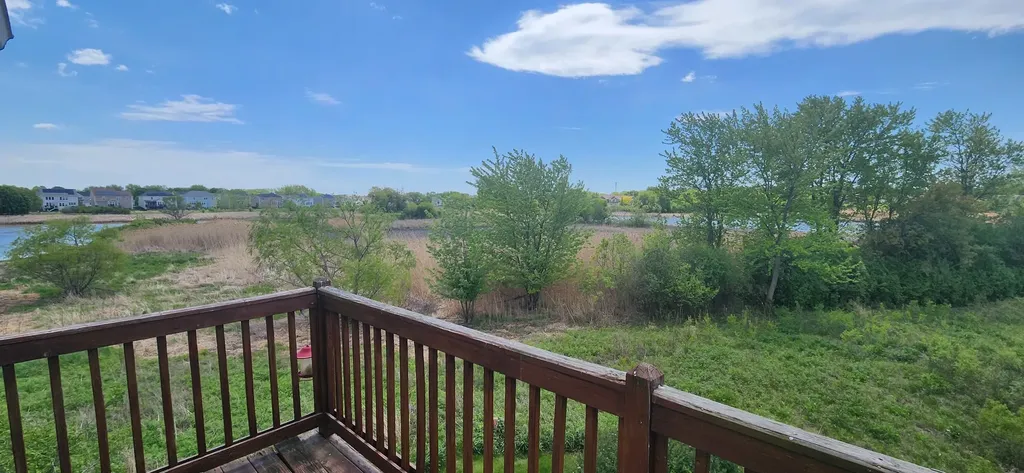 2435 Golf Ridge Circle Naperville IL 60563
