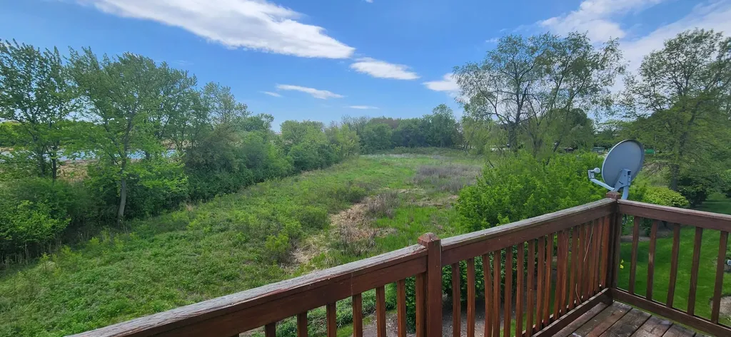2435 Golf Ridge Circle Naperville IL 60563