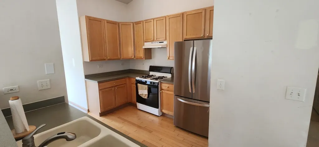 2435 Golf Ridge Circle Naperville IL 60563