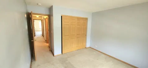 2435 Golf Ridge Circle Naperville IL 60563