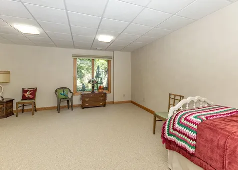 858 45TH Avenue East Moline IL 61244