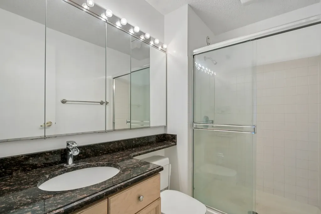 195 North Harbor Drive Chicago IL 60601