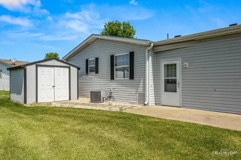 463 Meadowlark Circle Sandwich IL 60548