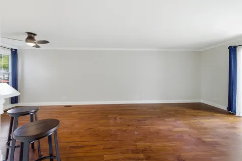 207 West Jennifer Lane Palatine IL 60067