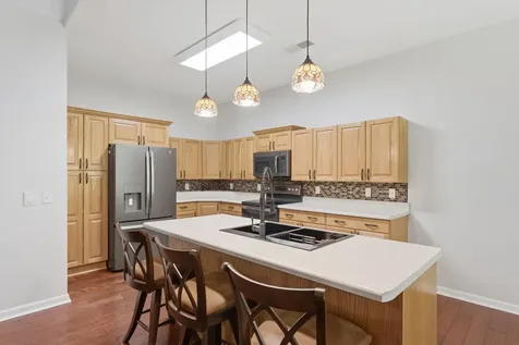 1002 2ND Street Court Moline IL 61265