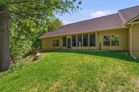 1002 2ND Street Court Moline IL 61265