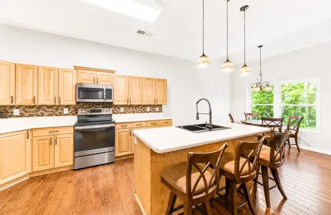 1002 2ND Street Court Moline IL 61265