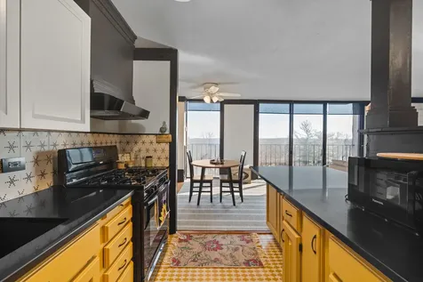 1800 7TH Street East Moline IL 61244