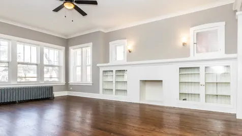 4819 West Cornelia Avenue Chicago IL 60641