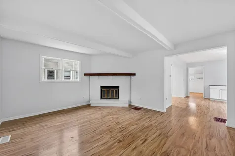 434 East Washington Street West Chicago IL 60185
