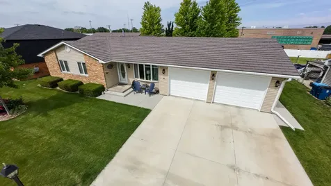 907 Illini Avenue Pontiac IL 61764