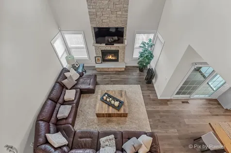 04N200 Norton Lake Circle Campton Hills IL 60175