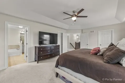 04N200 Norton Lake Circle Campton Hills IL 60175