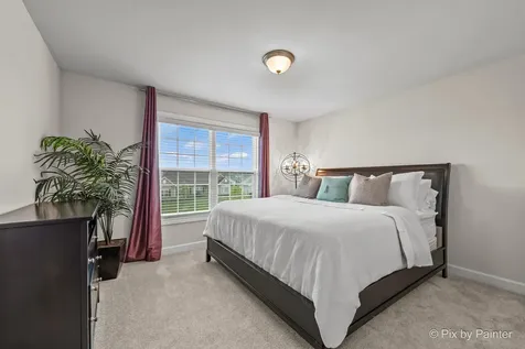 04N200 Norton Lake Circle Campton Hills IL 60175