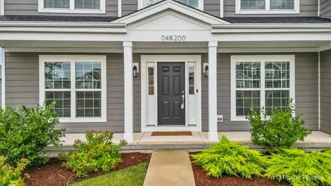 04N200 Norton Lake Circle Campton Hills IL 60175