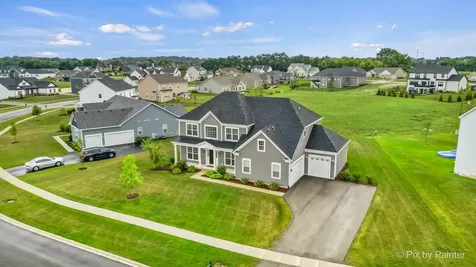 04N200 Norton Lake Circle Campton Hills IL 60175