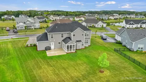 04N200 Norton Lake Circle Campton Hills IL 60175
