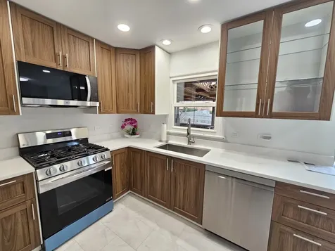 78 Downing Road Buffalo Grove IL 60089