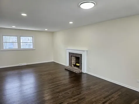78 Downing Road Buffalo Grove IL 60089
