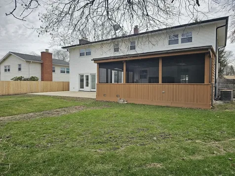 78 Downing Road Buffalo Grove IL 60089
