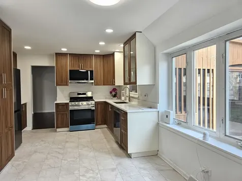 78 Downing Road Buffalo Grove IL 60089