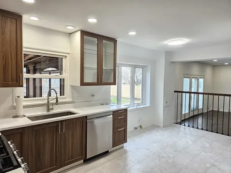 78 Downing Road Buffalo Grove IL 60089