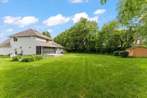 13 Corrine Court Monticello IL 61856