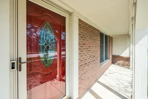 1404 Halifax Drive Mundelein IL 60060