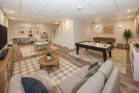 1404 Halifax Drive Mundelein IL 60060