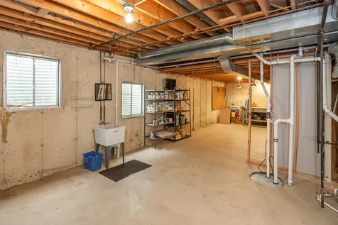 1404 Halifax Drive Mundelein IL 60060