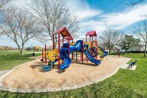 1404 Halifax Drive Mundelein IL 60060