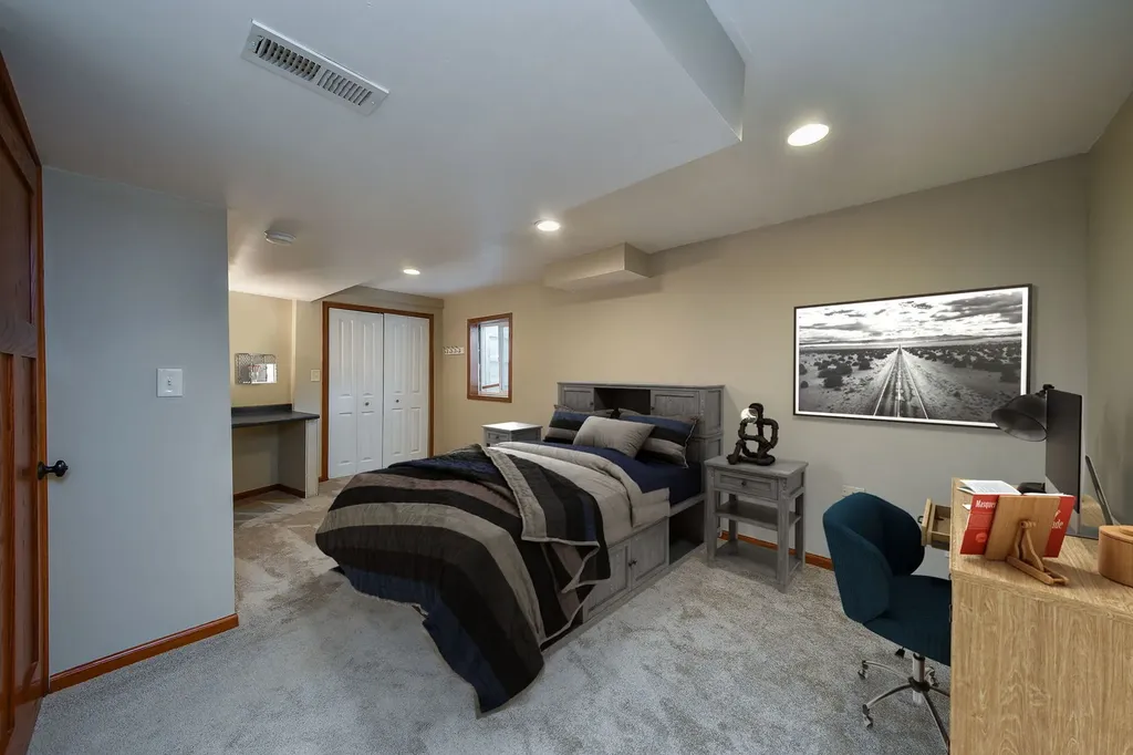276 Silverado Street Bolingbrook IL 60490