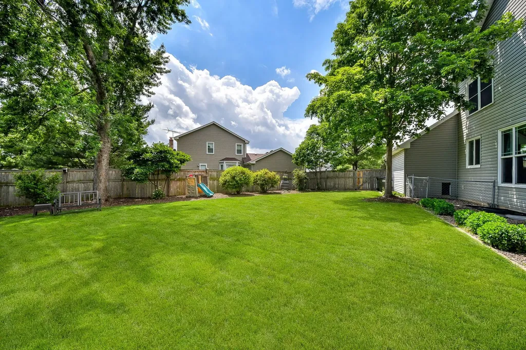 276 Silverado Street Bolingbrook IL 60490