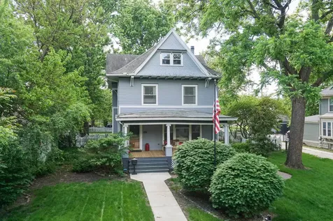 903 East Jefferson Street Bloomington IL 61701