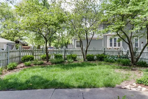 903 East Jefferson Street Bloomington IL 61701