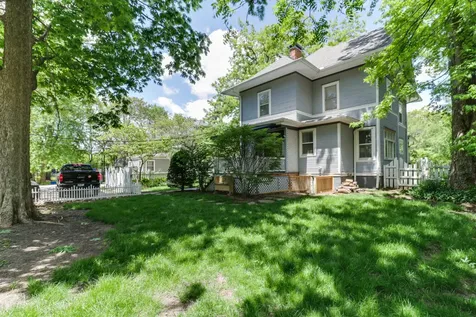 903 East Jefferson Street Bloomington IL 61701