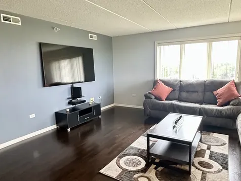 390 South Western Avenue Des Plaines IL 60016