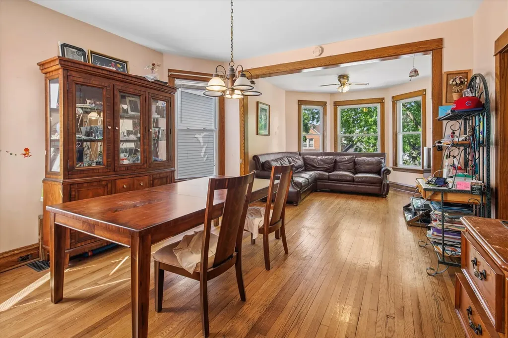 2147 North Kilpatrick Avenue Chicago IL 60639
