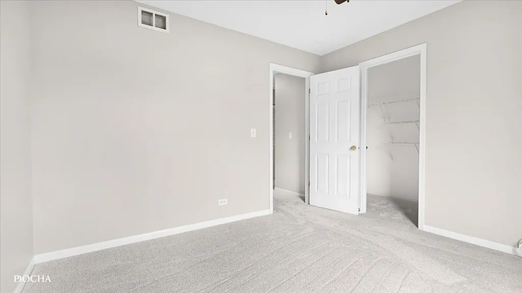 1698 Fredericksburg Lane Aurora IL 60503